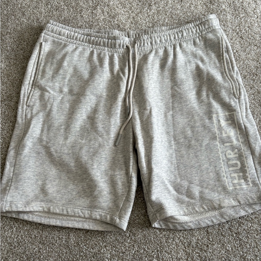 Men’s grey Hurley shorts